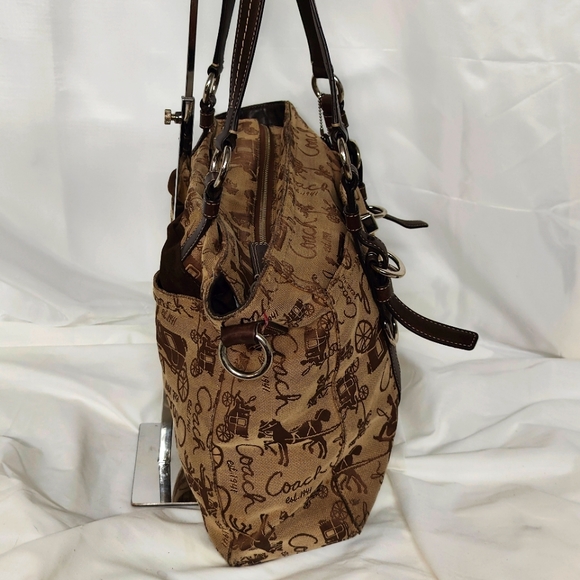 Coach Horse and Carriage Stagecoach Signature Purse cream and brown canvas - Picture 13 of 14